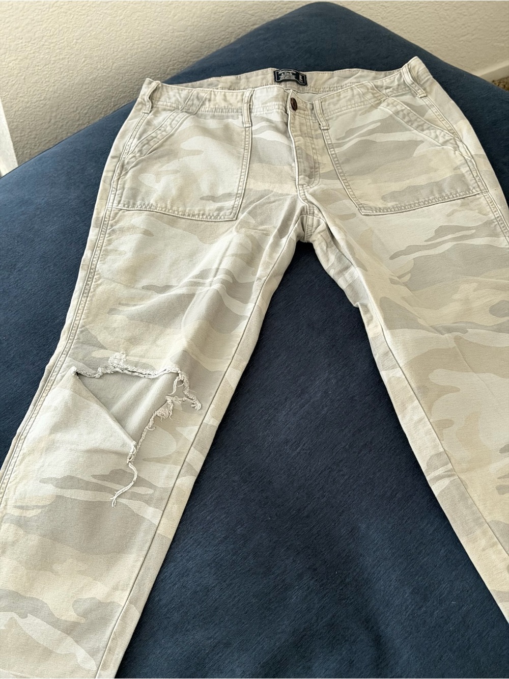 Abercrombie & Fitch Light Tan Slim Boyfriend Jeans